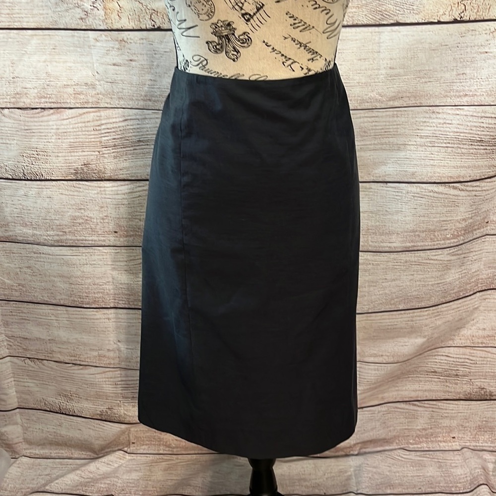 Moschino Pencil Skirt Black Back Slit Size 6 Made in Italy